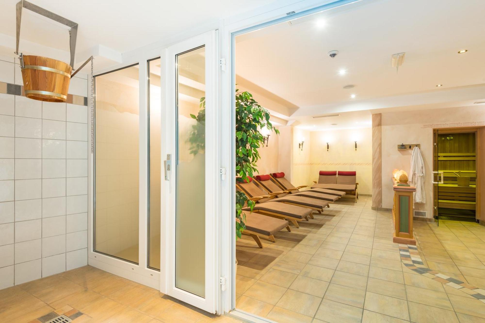 באך Hotel Post מראה חיצוני תמונה